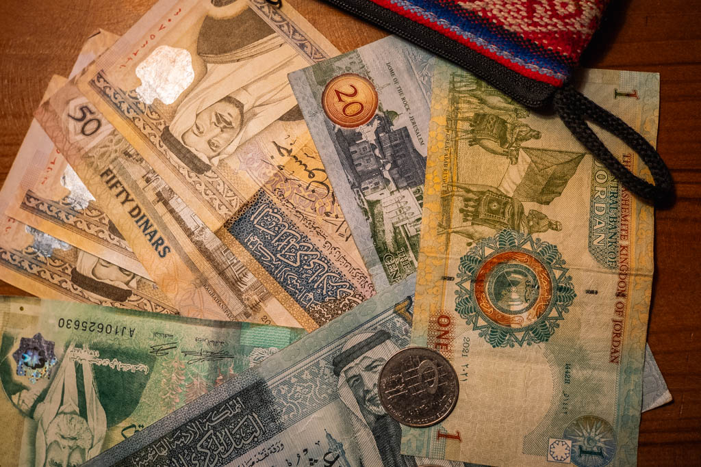 Jordaanse dinars